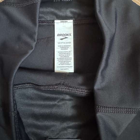 Brooks Black High-Rise Bike Shorts with Side Pockets METHOD 5" SHORT TIGHT nwt - Picture 5 of 6